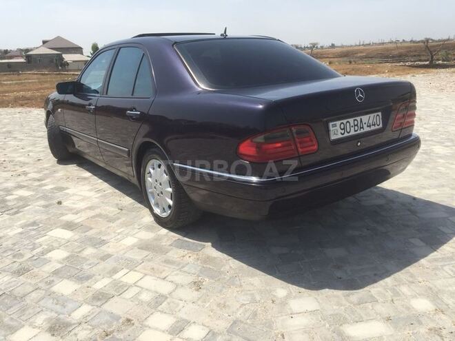 Mercedes E 240 1999, 350,000 km - 2.4 l - Bakı