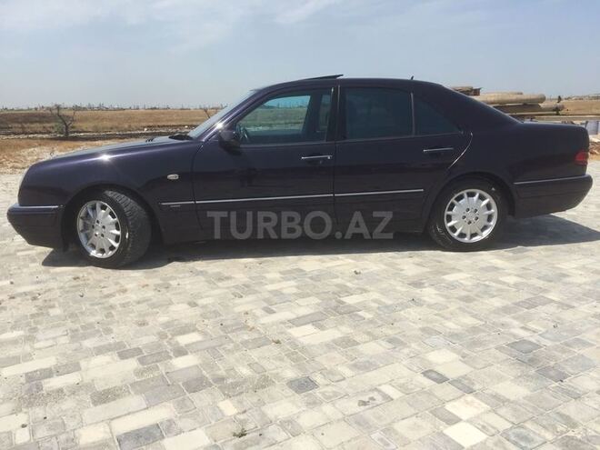 Mercedes E 240 1999, 350,000 km - 2.4 l - Bakı