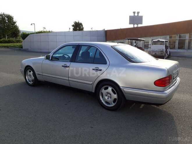 Mercedes E 240 1999, 172,000 km - 2.4 l - Şəmkir