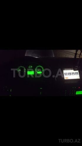 Land Rover Discovery 2005, 167,000 km - 4.4 l - Bakı