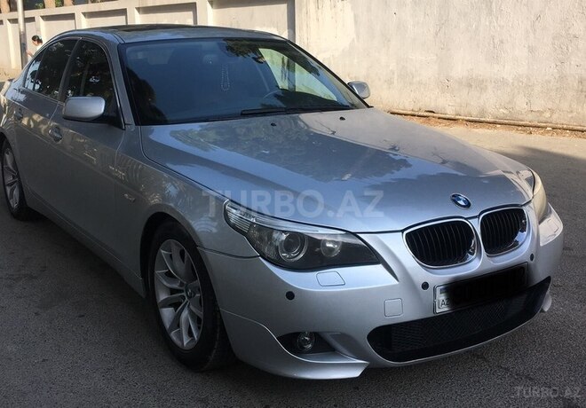 BMW 525 2005, 250,000 km - 2.5 л - Bakı