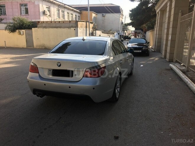 BMW 525 2005, 250,000 km - 2.5 л - Bakı