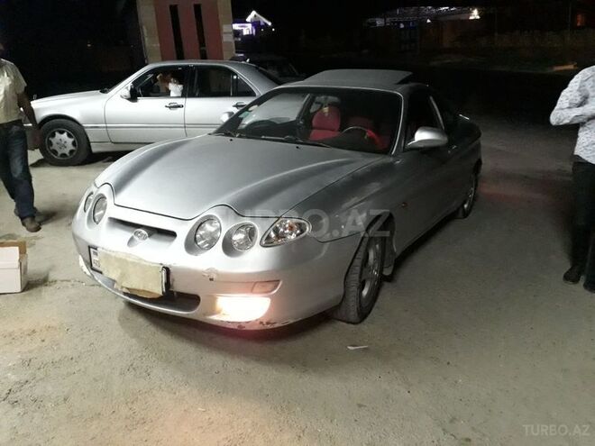Hyundai Coupe 2001, 200,123 km - 2.0 л - Bakı