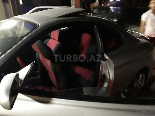 Hyundai Coupe 2001, 200,123 km - 2.0 л - Bakı