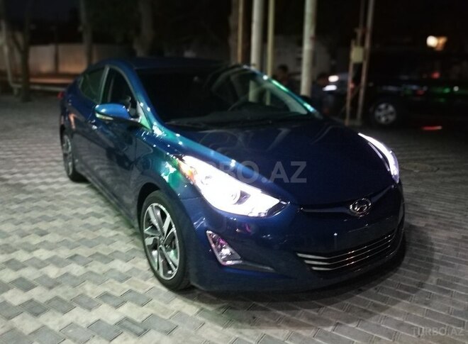 Hyundai Elantra 2015, 25,000 km - 1.8 л - Bakı
