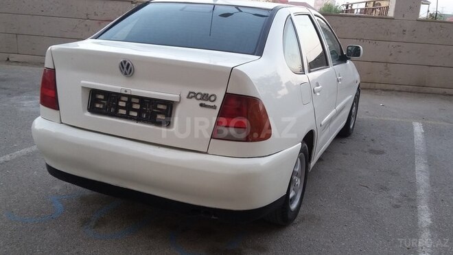 Volkswagen Polo 1999, 120,393 km - 1.6 l - Bakı