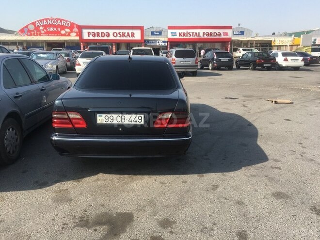 Mercedes E 220 1999, 450,000 km - 2.2 л - Xırdalan