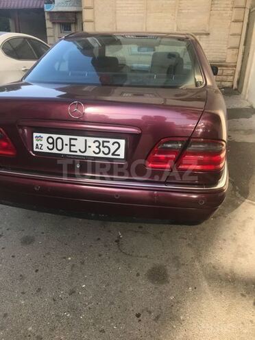 Mercedes E 240 1997, 363,500 km - 2.4 l - Bakı