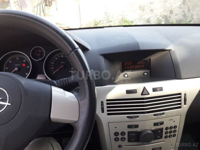 Opel Astra 2007, 173,895 km - 1.7 л - Bakı