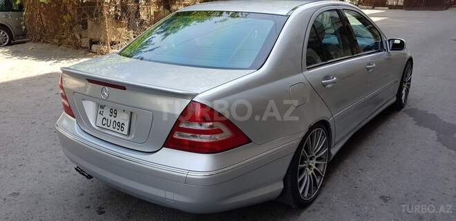 Mercedes C 230 2006, 134,500 km - 2.5 l - Bakı