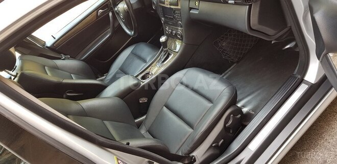 Mercedes C 230 2006, 134,500 km - 2.5 l - Bakı