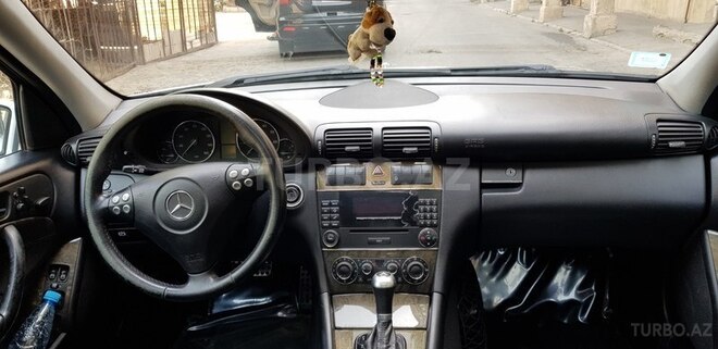 Mercedes C 230 2006, 134,500 km - 2.5 l - Bakı