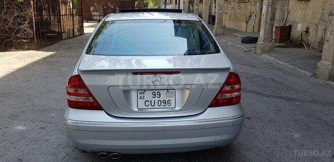 Mercedes C 230 2006, 134,500 km - 2.5 l - Bakı
