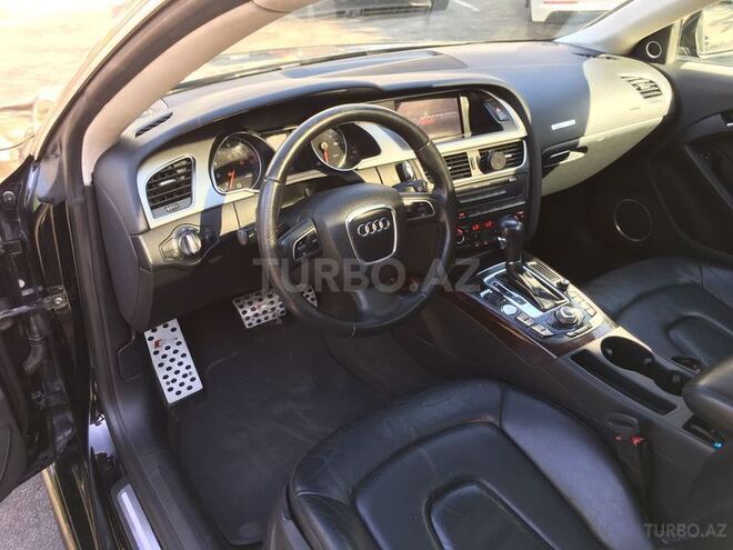 Audi A5 2009, 136,500 km - 3.2 l - Sumqayıt