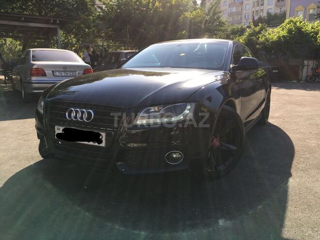 Audi A5 2009, 136,500 km - 3.2 l - Sumqayıt