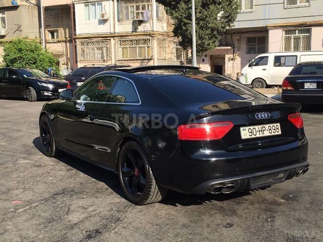 Audi A5 2009, 136,500 km - 3.2 l - Sumqayıt