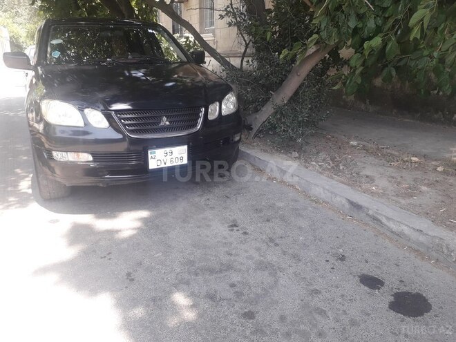 Mitsubishi Airtrek 2002, 1,657,322 km - 2.0 l - Bakı