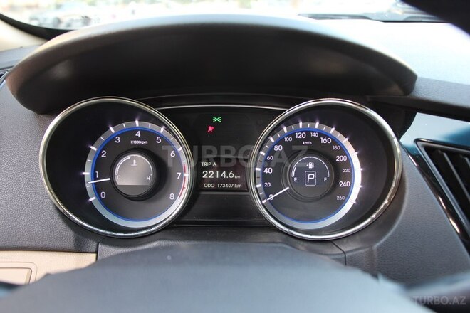 Hyundai Sonata 2010, 170,000 km - 2.4 л - Bakı