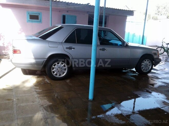Mercedes E 250 1995, 480,000 km - 2.5 l - Cəlilabad
