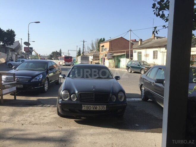 Mercedes CLK 200 2000, 235,000 km - 2.0 l - Bakı