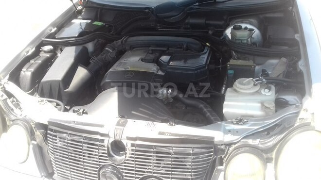 Mercedes E 200 1995, 253,138 km - 2.0 l - Bakı