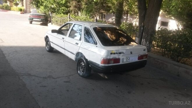 Ford Sierra 1987, 235,000 km - 2.0 l - Bakı