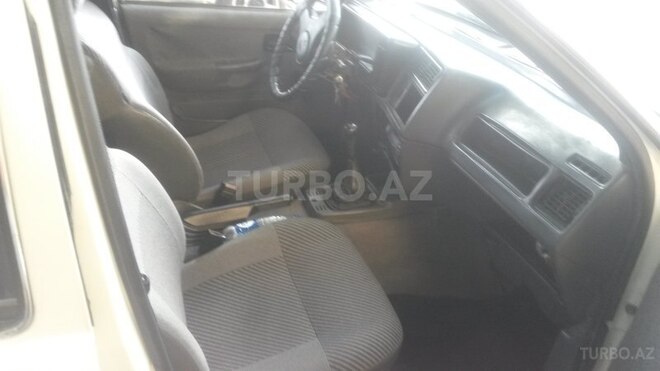 Ford Sierra 1987, 235,000 km - 2.0 l - Bakı