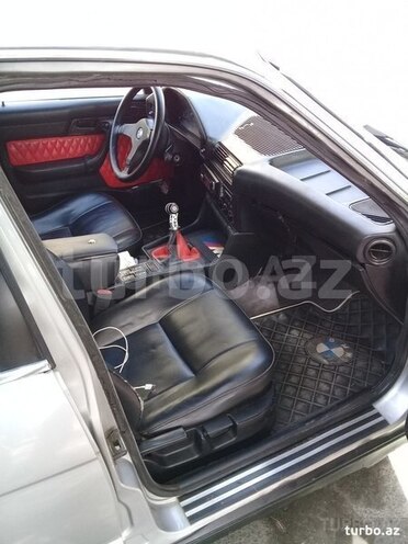 BMW 520 1989, 198,452 km - 2.0 l - Bakı