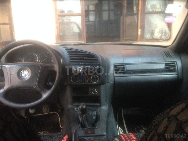 BMW 316 1997, 138,674 km - 1.6 l - Bakı