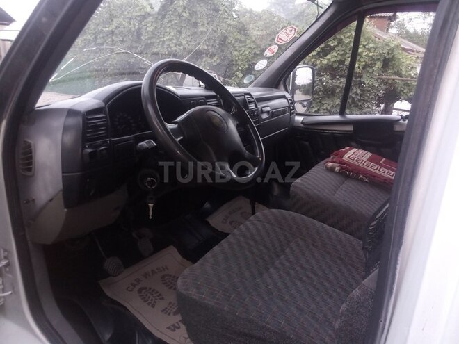 GAZ 330200 2005, 199,000 km - 2.4 l - Qusar