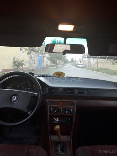 Mercedes E 230 1991, 409,136 km - 2.3 l - İmişli