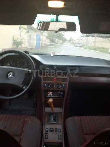 Mercedes E 230 1991, 409,136 km - 2.3 l - İmişli
