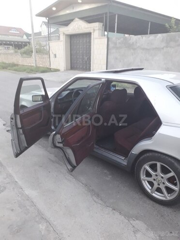 Mercedes E 230 1991, 409,136 km - 2.3 l - İmişli