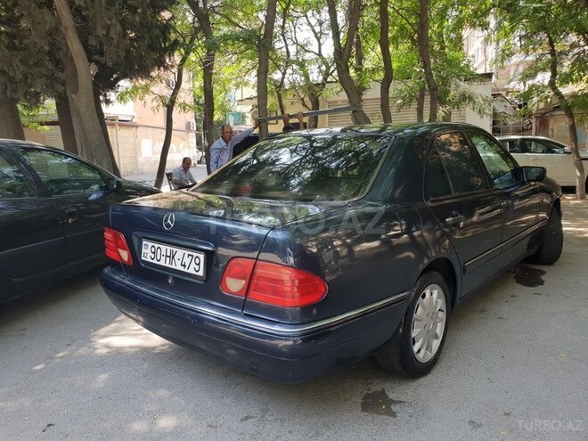Mercedes E 220 1996, 350,000 km - 2.5 л - Bakı