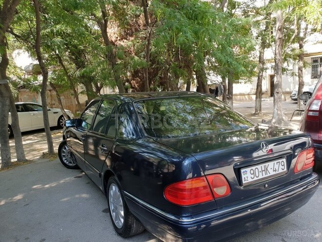 Mercedes E 220 1996, 350,000 km - 2.5 л - Bakı
