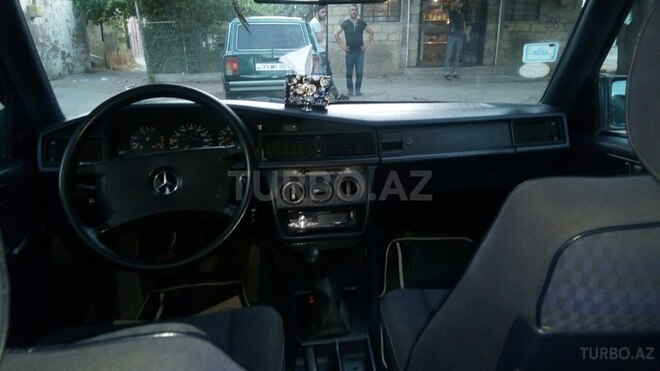 Mercedes 190 1991, 300,000 km - 1.8 л - Bakı