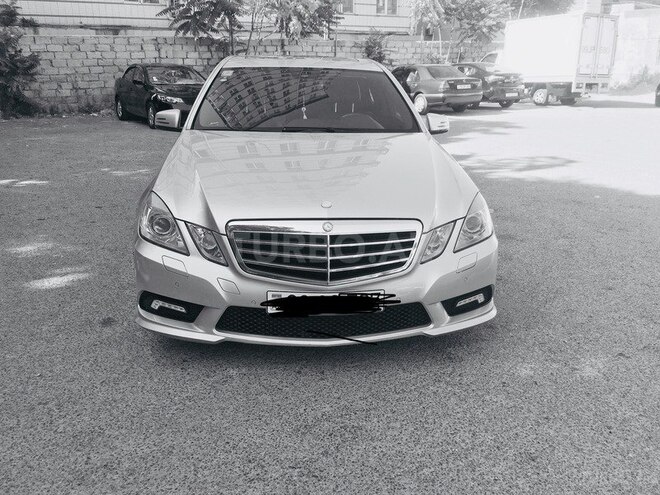 Mercedes E 350 2010, 123,000 km - 3.5 l - Bakı