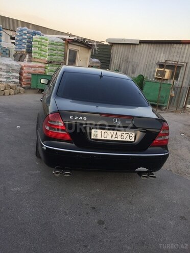 Mercedes E 240 2002, 234,000 km - 2.6 l - Bakı