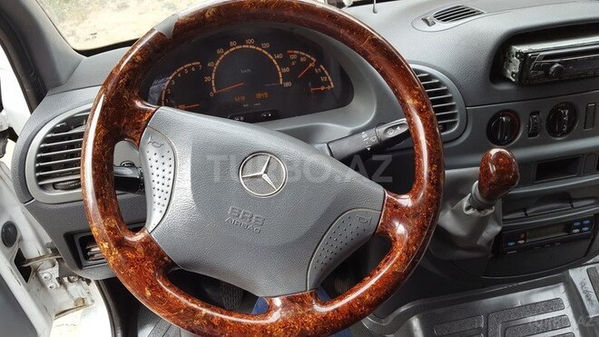 Mercedes Sprinter 208 2000, 327,000 km - 0.1 l - Şəmkir