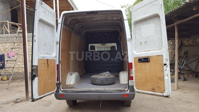 Mercedes Sprinter 208 2000, 327,000 km - 0.1 l - Şəmkir