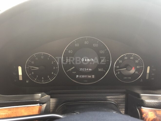 Mercedes E 350 2008, 83,800 km - 3.5 l - Bakı