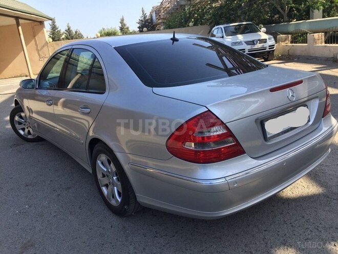 Mercedes E 240 2002, 270,000 km - 2.6 l - Bakı