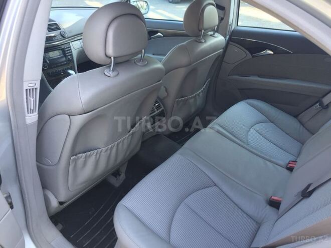 Mercedes E 240 2002, 270,000 km - 2.6 l - Bakı