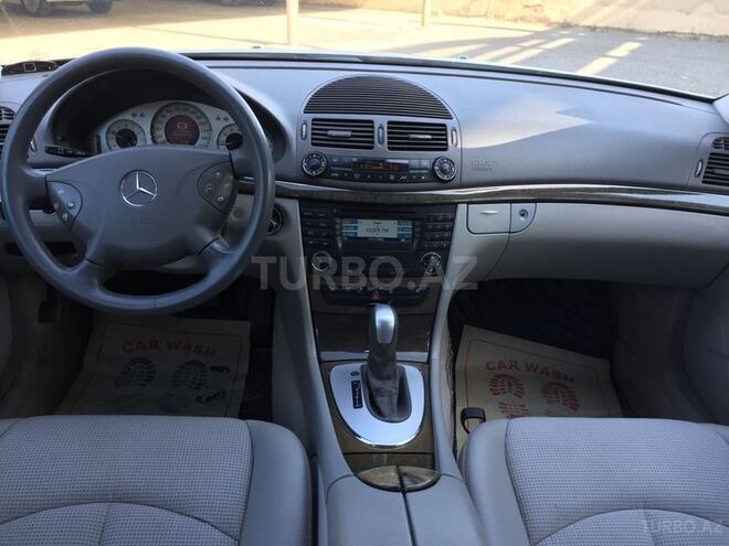 Mercedes E 240 2002, 270,000 km - 2.6 l - Bakı