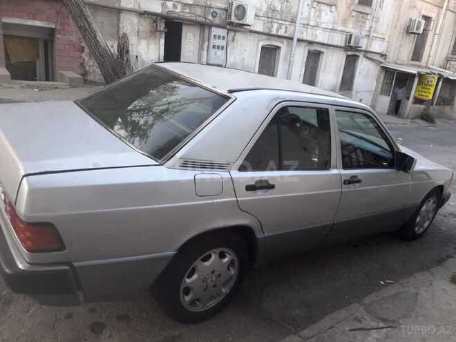 Mercedes 190 1989, 713,546 km - 2.0 l - Bakı