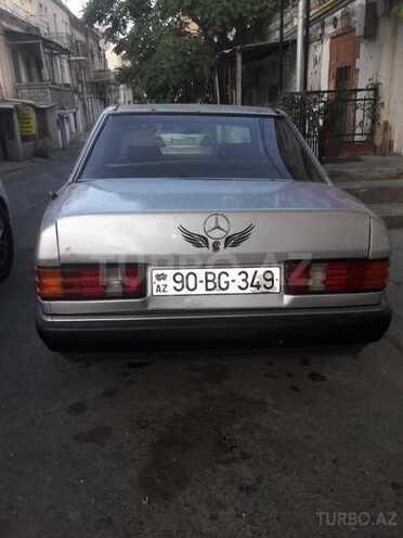 Mercedes 190 1989, 713,546 km - 2.0 l - Bakı