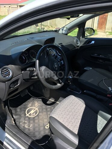 Opel Corsa 2013, 69,000 km - 1.4 л - Bakı