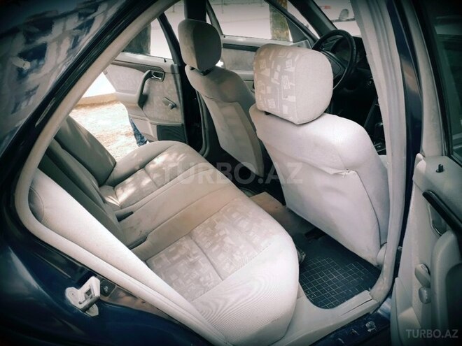 Mercedes C 180 1996, 263,000 km - 1.8 l - Gəncə