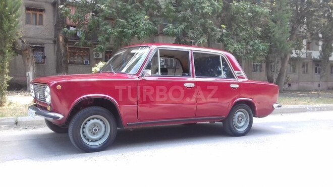 LADA (VAZ) 21011 1983, 300,000 km - 1.5 л - Mingəçevir