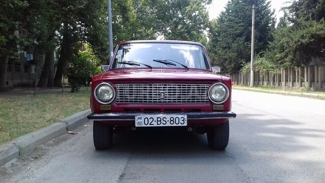 LADA (VAZ) 21011 1983, 300,000 km - 1.5 л - Mingəçevir